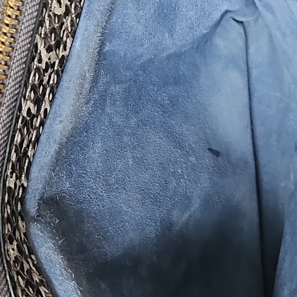 Rouge 25 with whipstich snakeskin details . - Picture 10 of 10